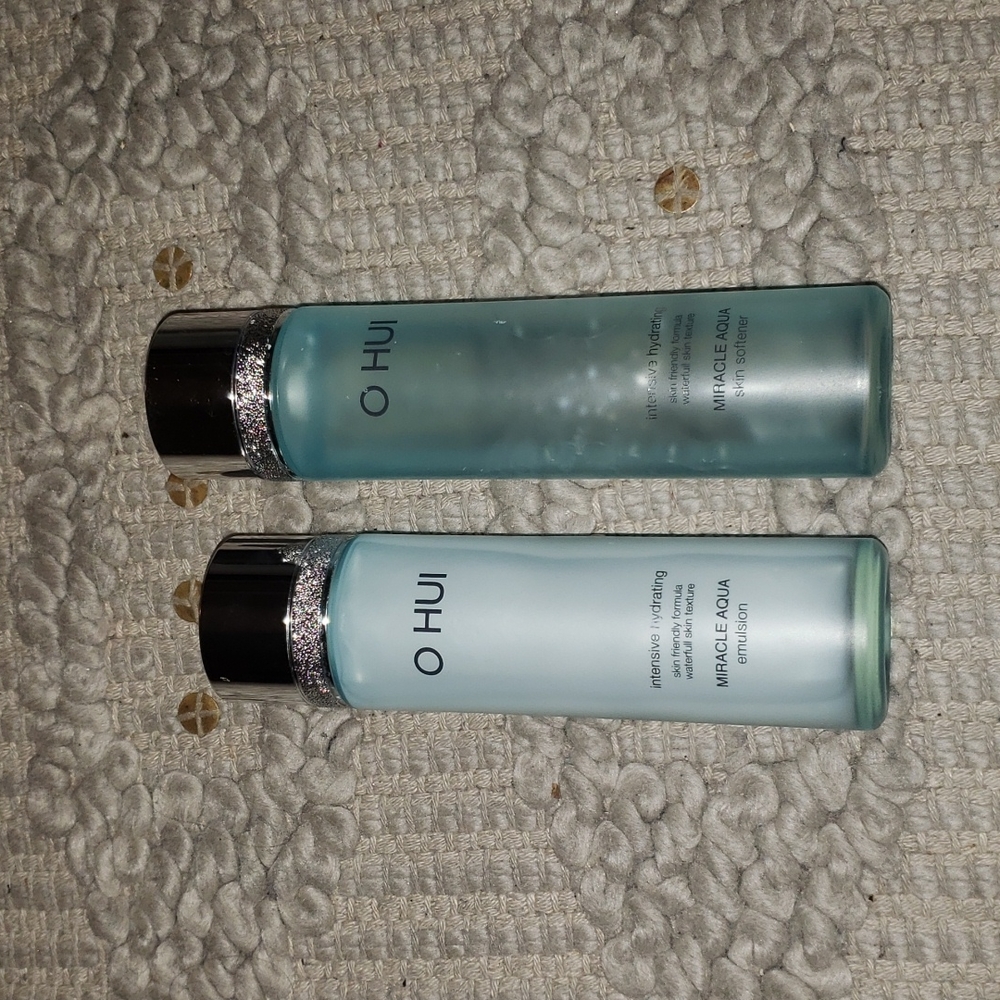 O HUI bundle miracke aqua emmulsion and skin softener